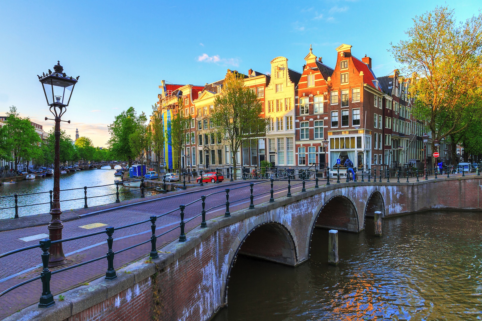 visit a city com amsterdam