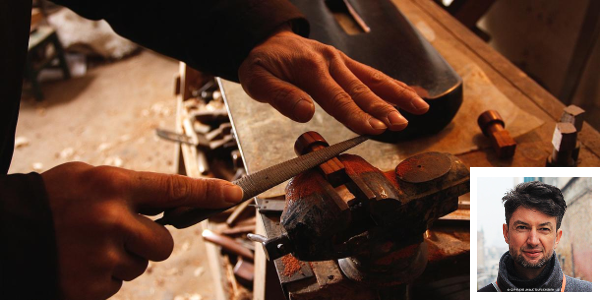 venice-walking-craftsmen-tour-boat-artisan-workshop