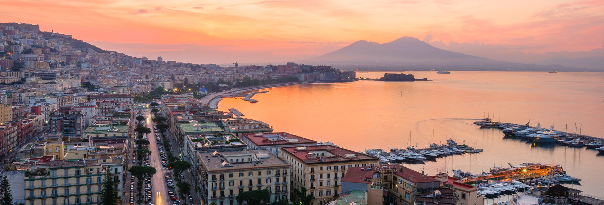 Private and guided tours of the highlights of Naples
