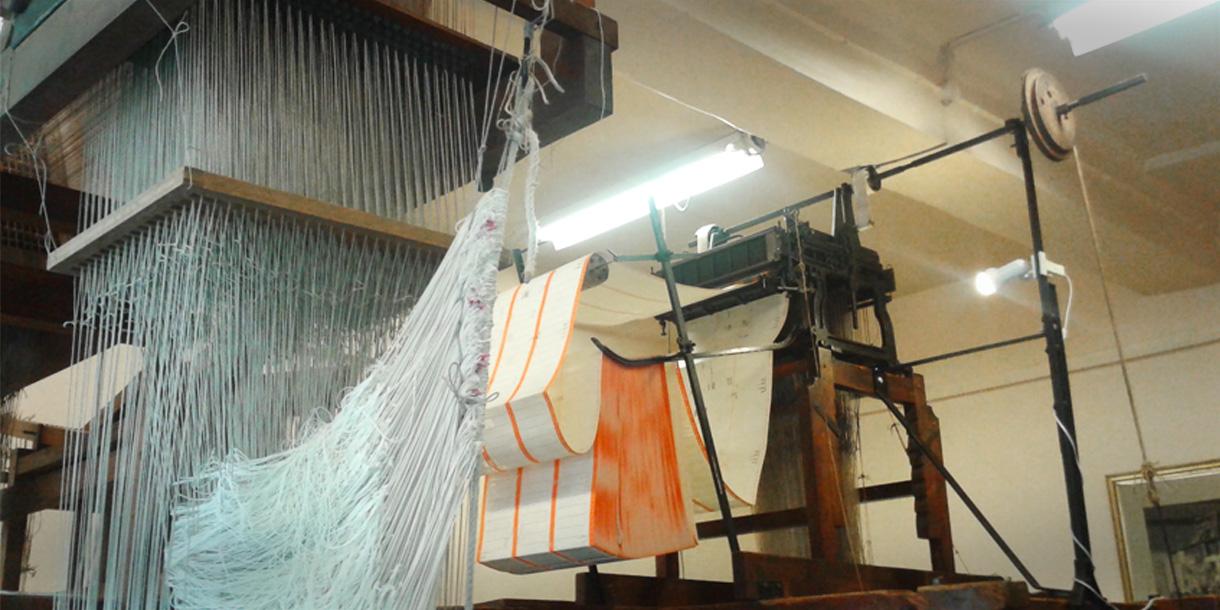 Private tour of old Lyon and old worshops of silk weavers