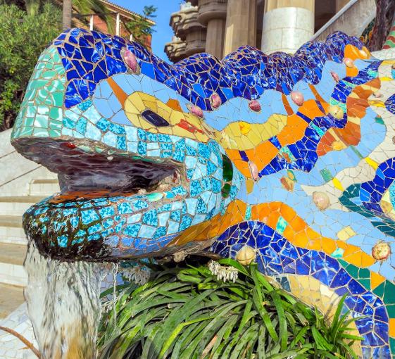 Half day Gaudi private tour in Barcelona