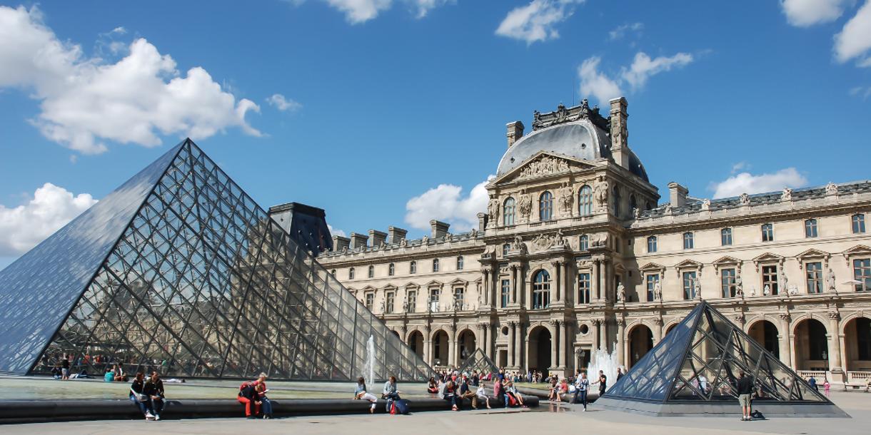 Private Louvre tour in Paris