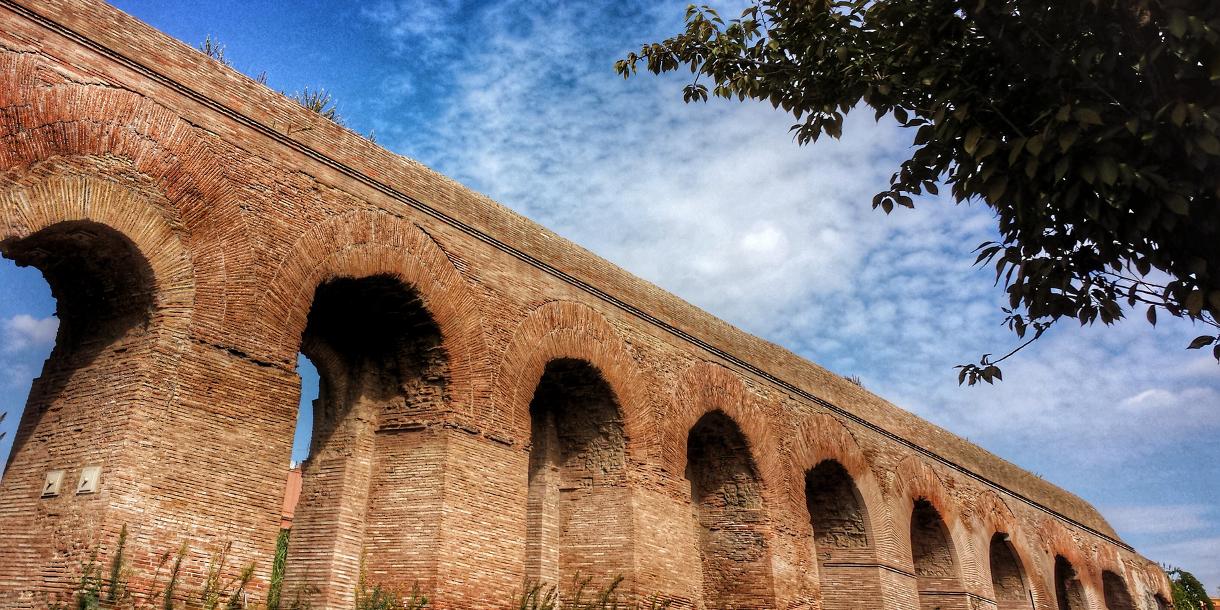 Private Roman aqueducts tour in Rome
