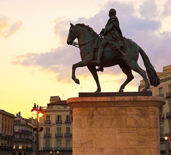 Visite privée historique et culturelle à Madrid