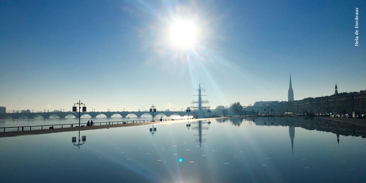 Private tour of highlights in Bordeaux