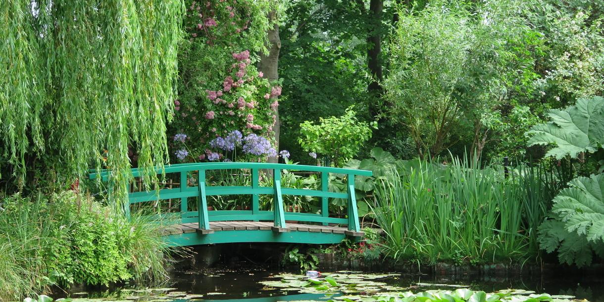 Private art and history tour in Giverny
