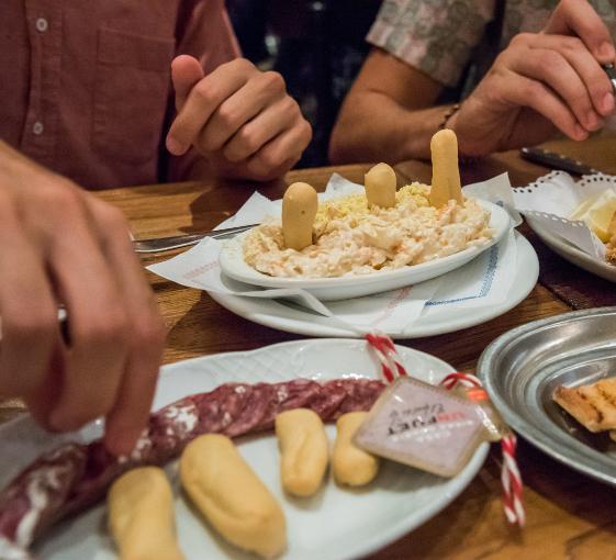 Visite privée de la vieille ville et découverte de la cuisine catalane à Barcelone