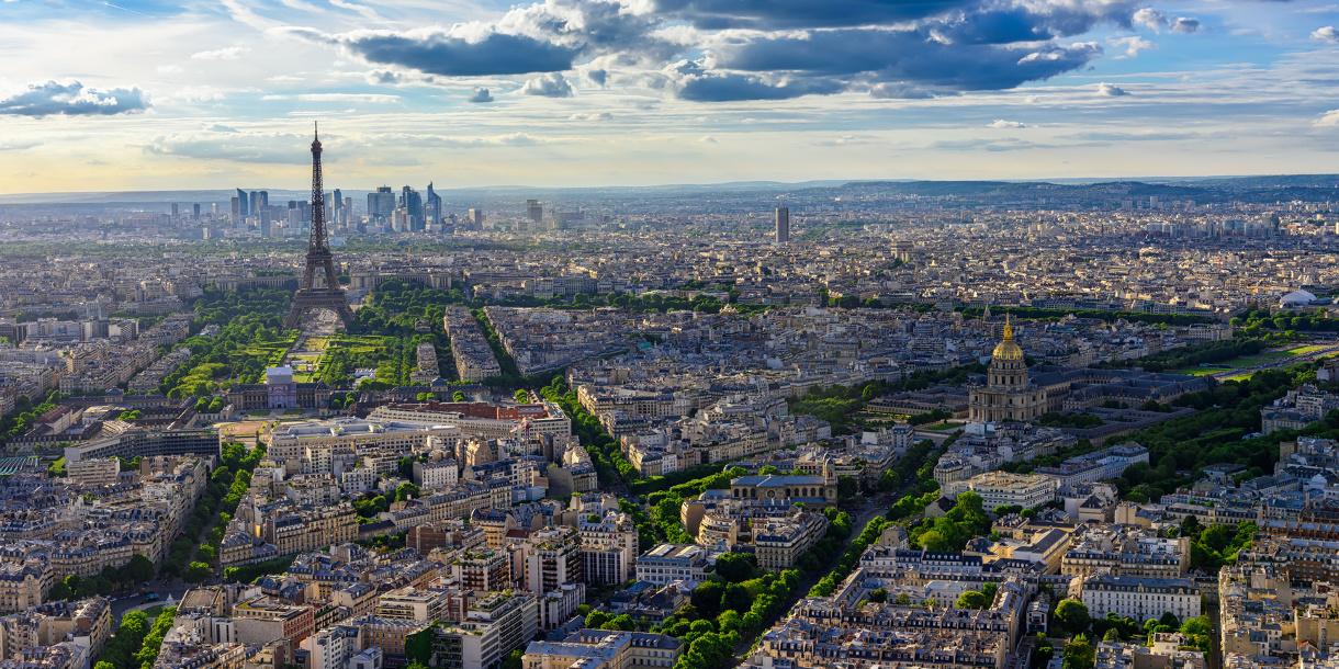 Visite privée d’un musée et des incontournable de Paris en véhicule privé 