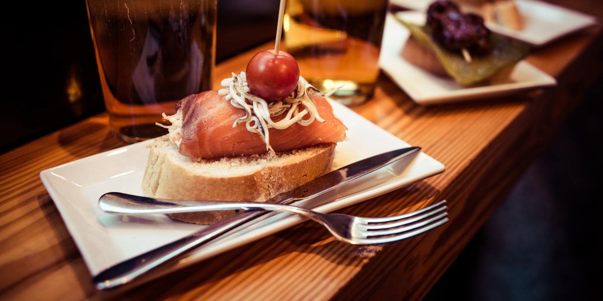 Private tour of bars including tapas tasting in Madrid